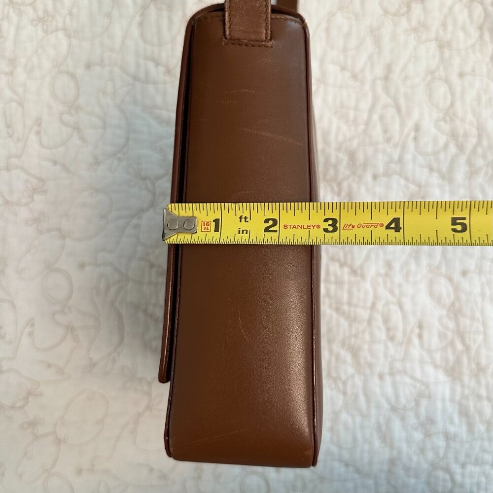 Authentic Vintage Gucci Square Flap Leather Shoulder Bag - Picture 15 of 15
